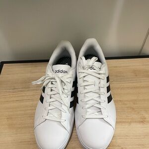 Adidas Classic White Shoes with Black Accents